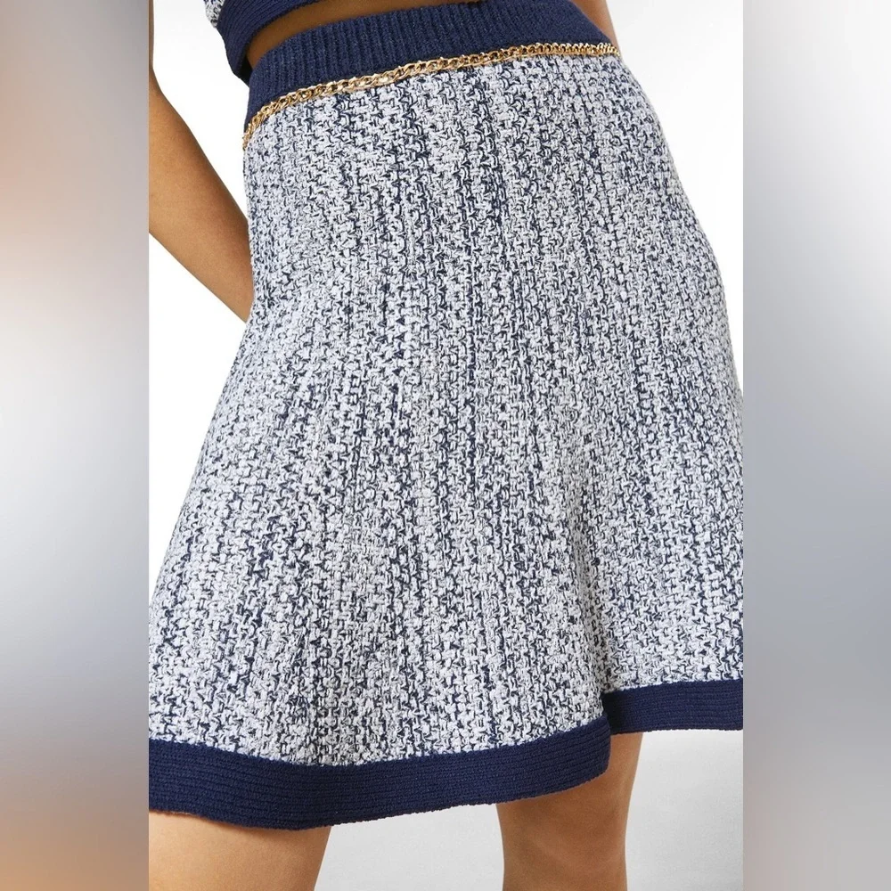 Karen Millen Tweed Knit Military Trim Top Size XS And Chain Detail Skirt Size M‎